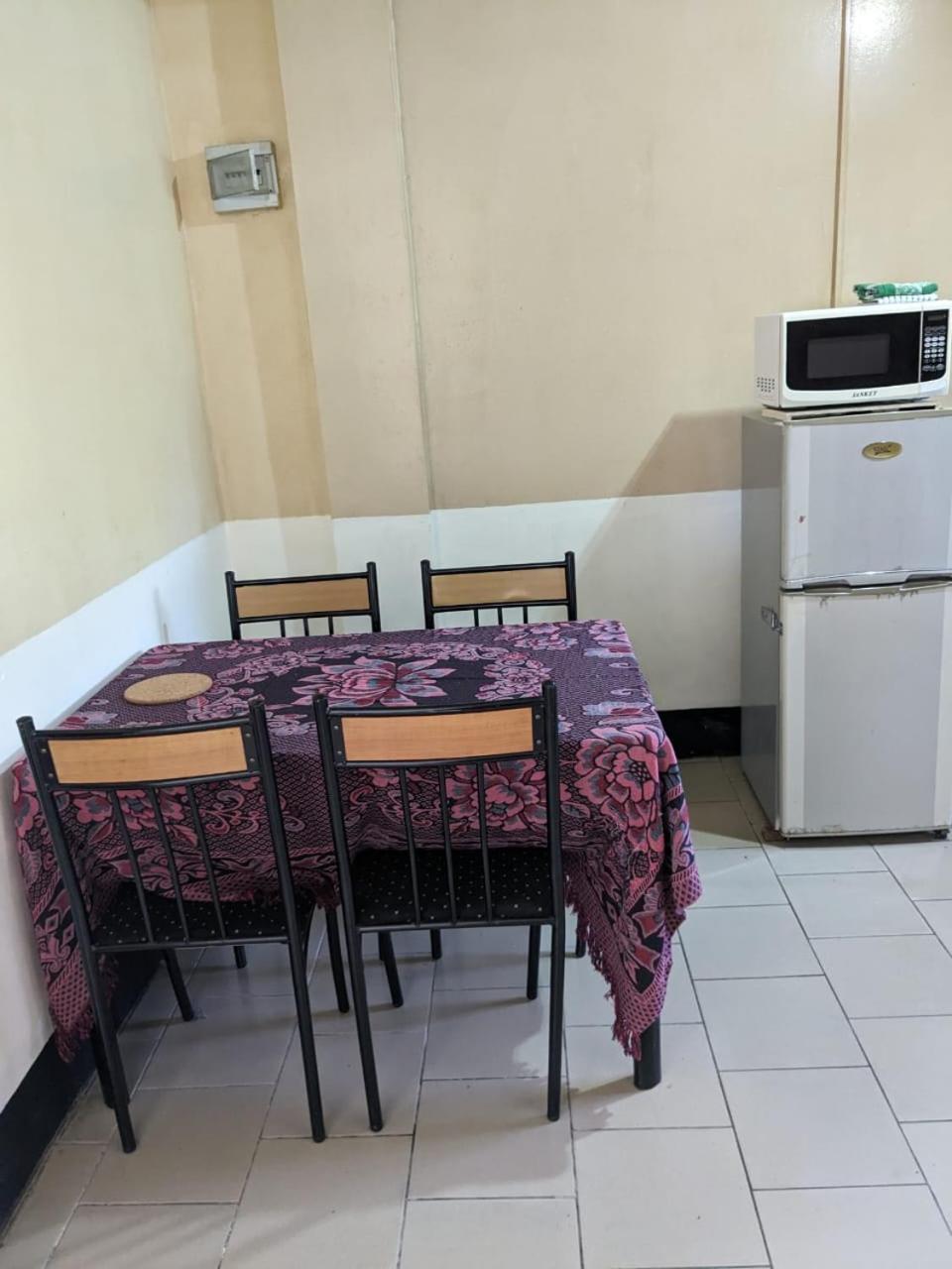 De Kolibrie Appartementen Paramaribo Eksteriør billede